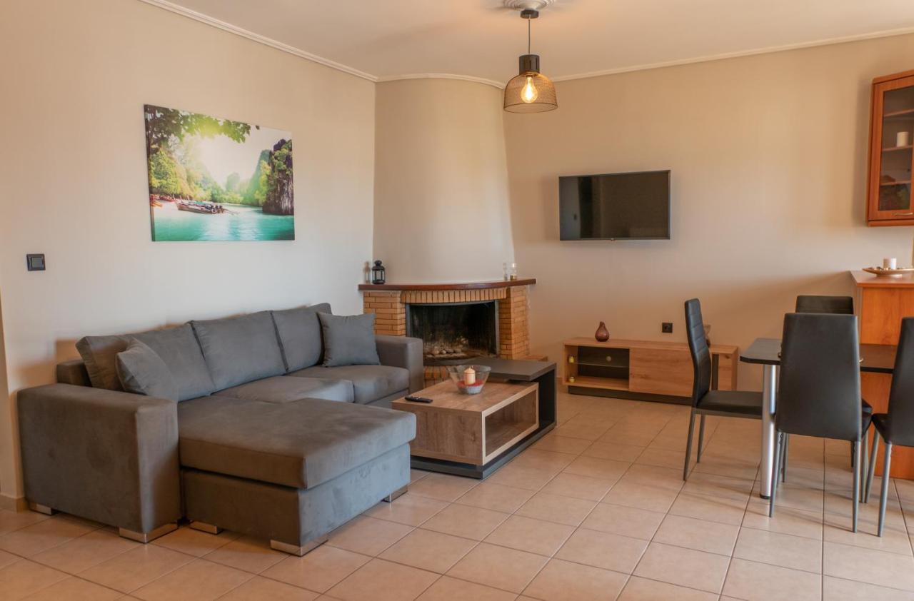John'S Apartments Karystos  Bagian luar foto