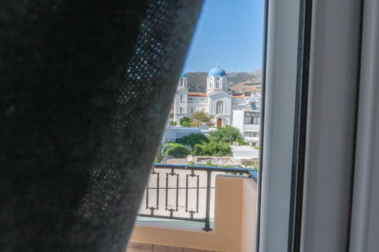 John'S Apartments Karystos  Bagian luar foto