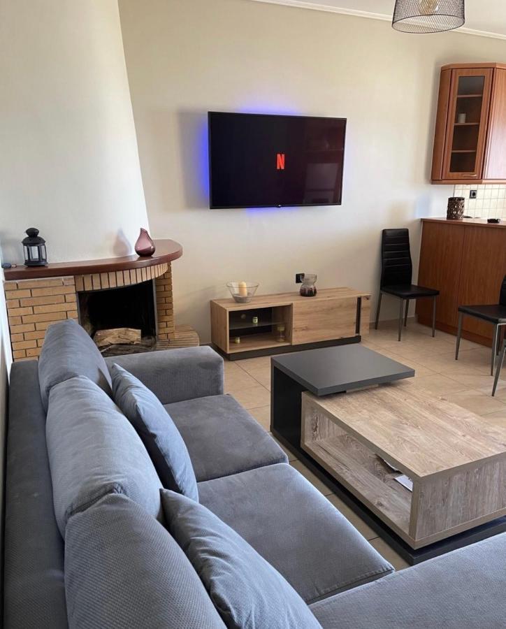 John'S Apartments Karystos  Bagian luar foto
